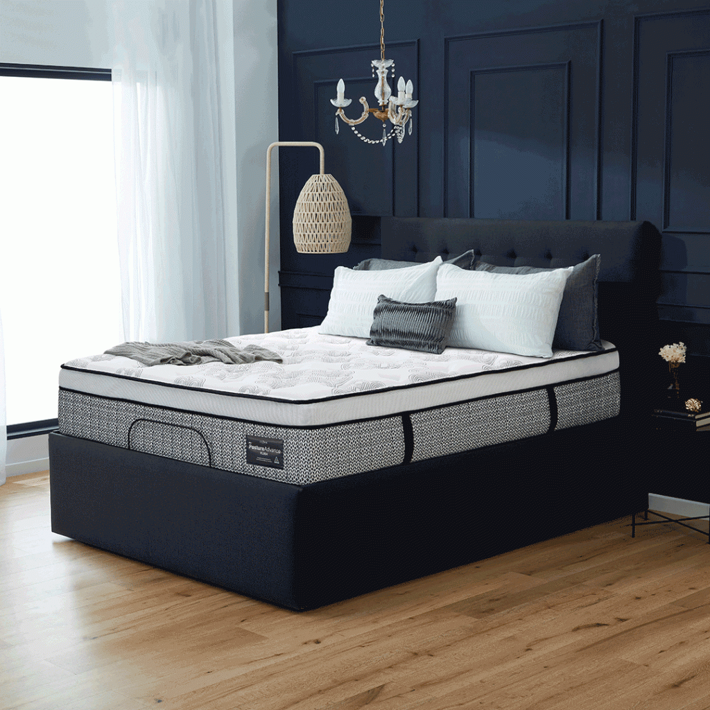 Crown Bedding